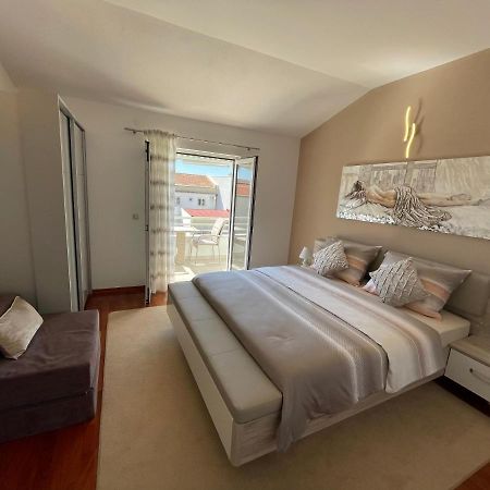 Apartments Ozrenka Tučepi Zewnętrze zdjęcie