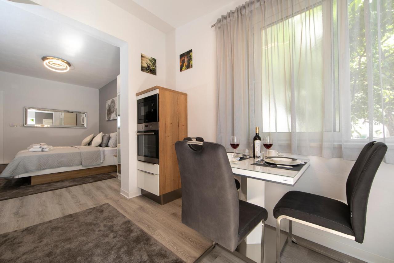 Apartments Ozrenka Tučepi Zewnętrze zdjęcie