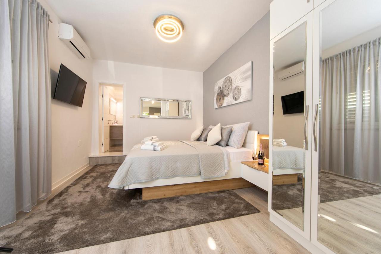 Apartments Ozrenka Tučepi Zewnętrze zdjęcie