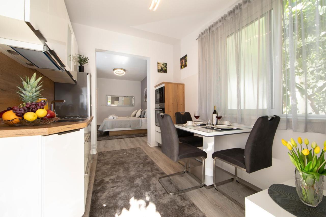 Apartments Ozrenka Tučepi Zewnętrze zdjęcie