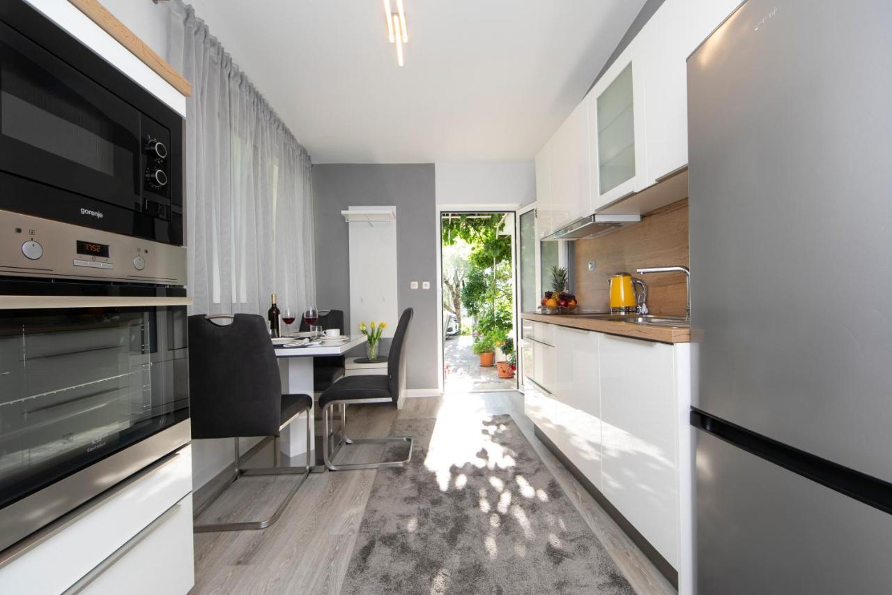 Apartments Ozrenka Tučepi Zewnętrze zdjęcie