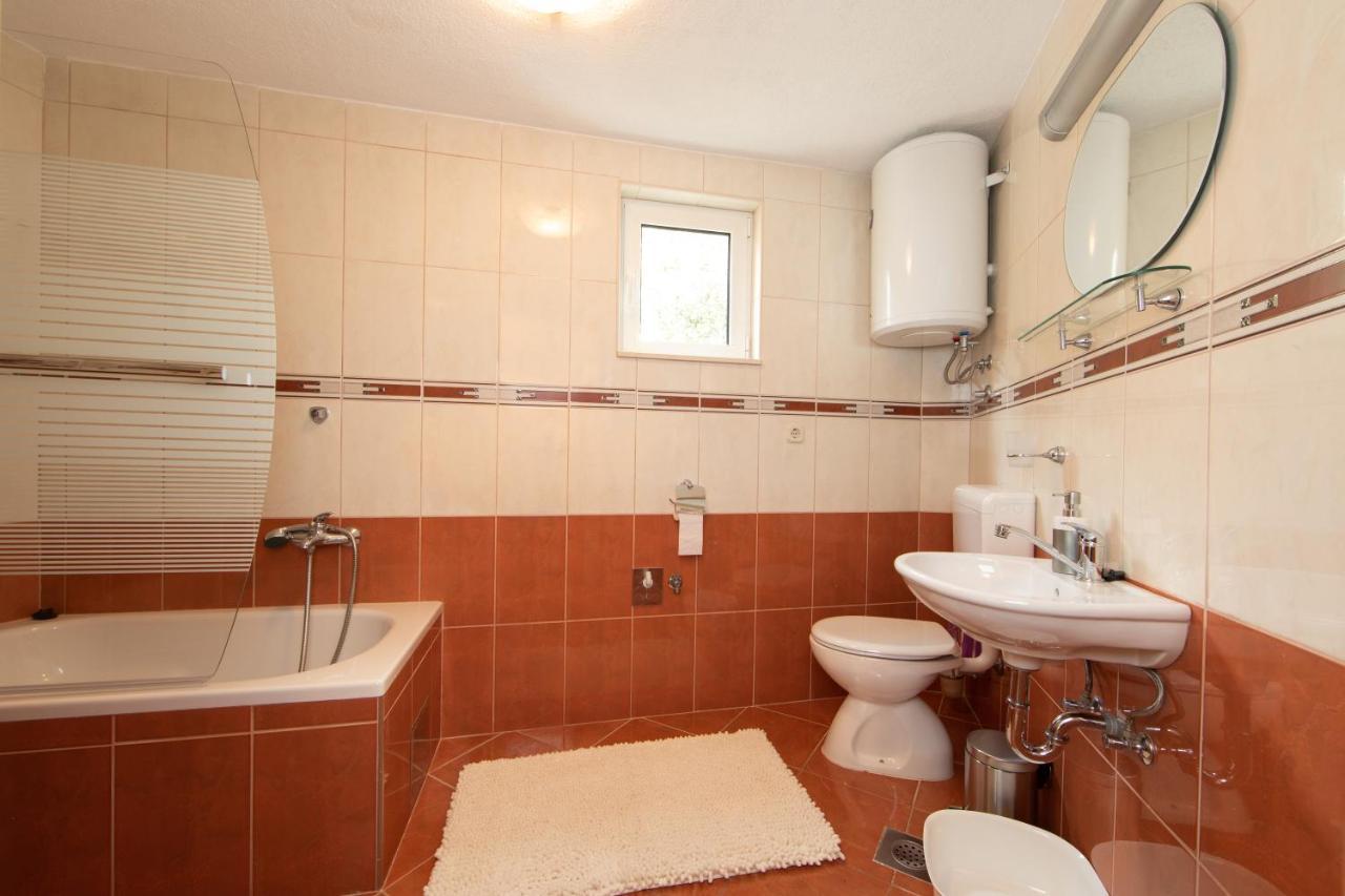 Apartments Ozrenka Tučepi Zewnętrze zdjęcie