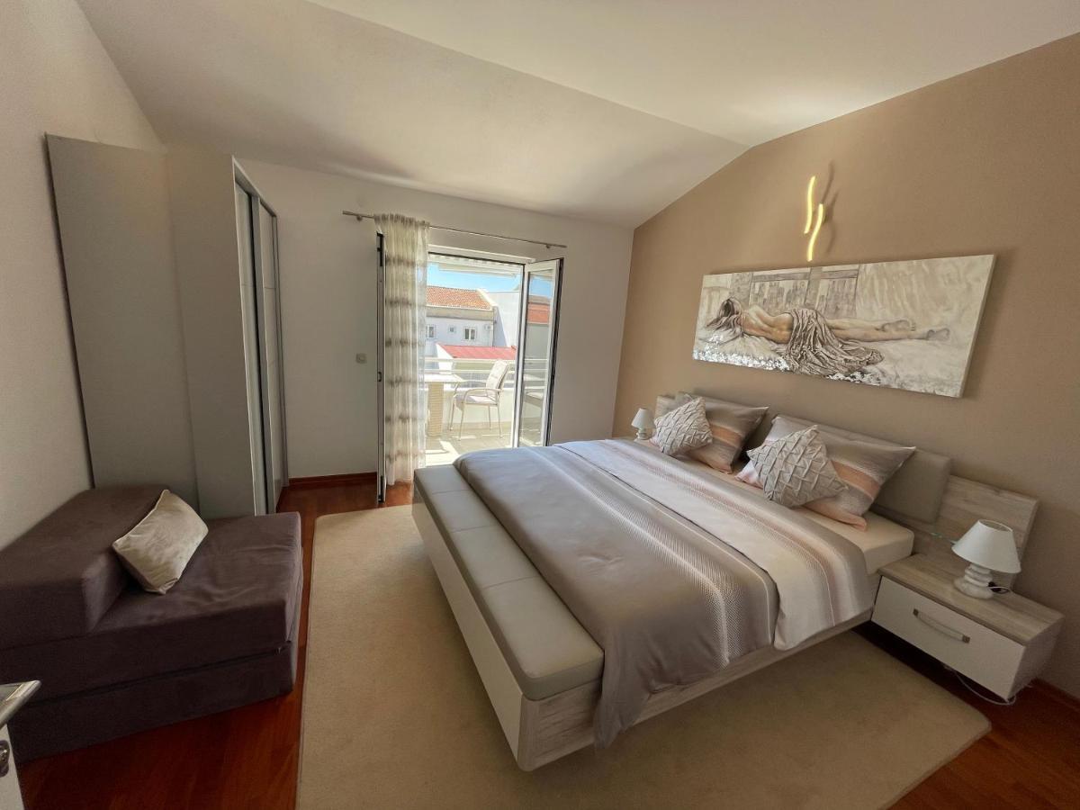 Apartments Ozrenka Tučepi Zewnętrze zdjęcie