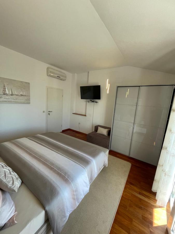 Apartments Ozrenka Tučepi Zewnętrze zdjęcie