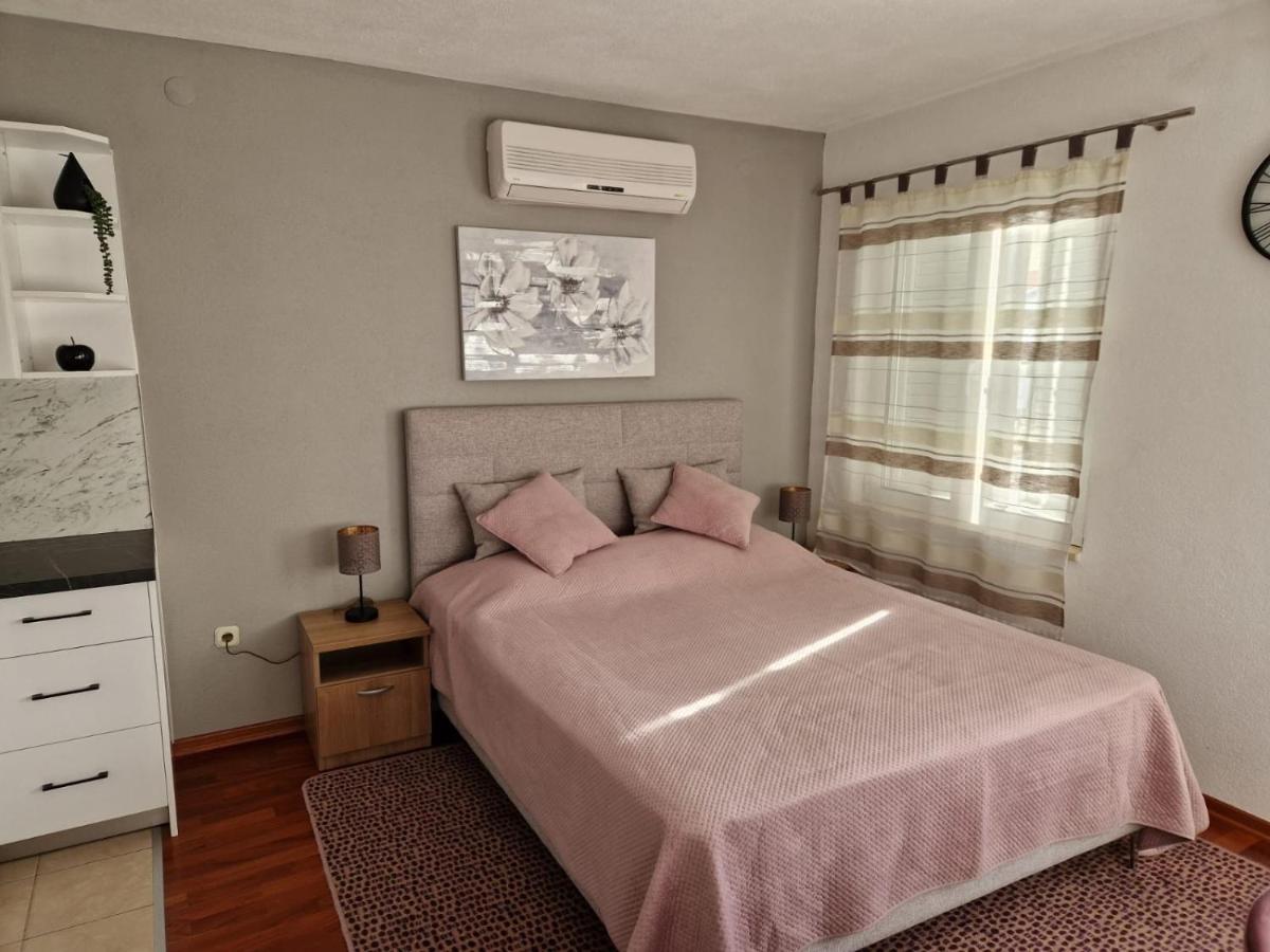 Apartments Ozrenka Tučepi Zewnętrze zdjęcie